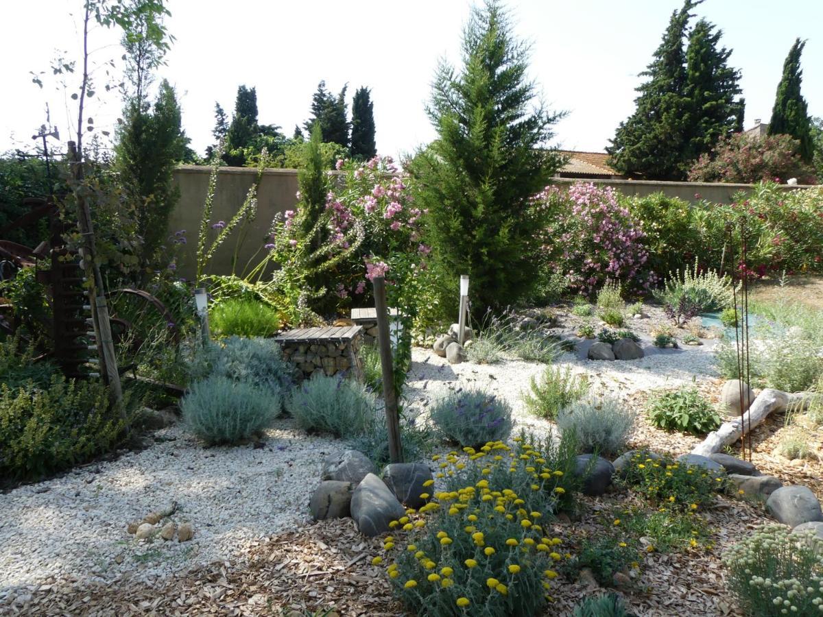 Villa Aigues Vives 博腾纳克 外观 照片