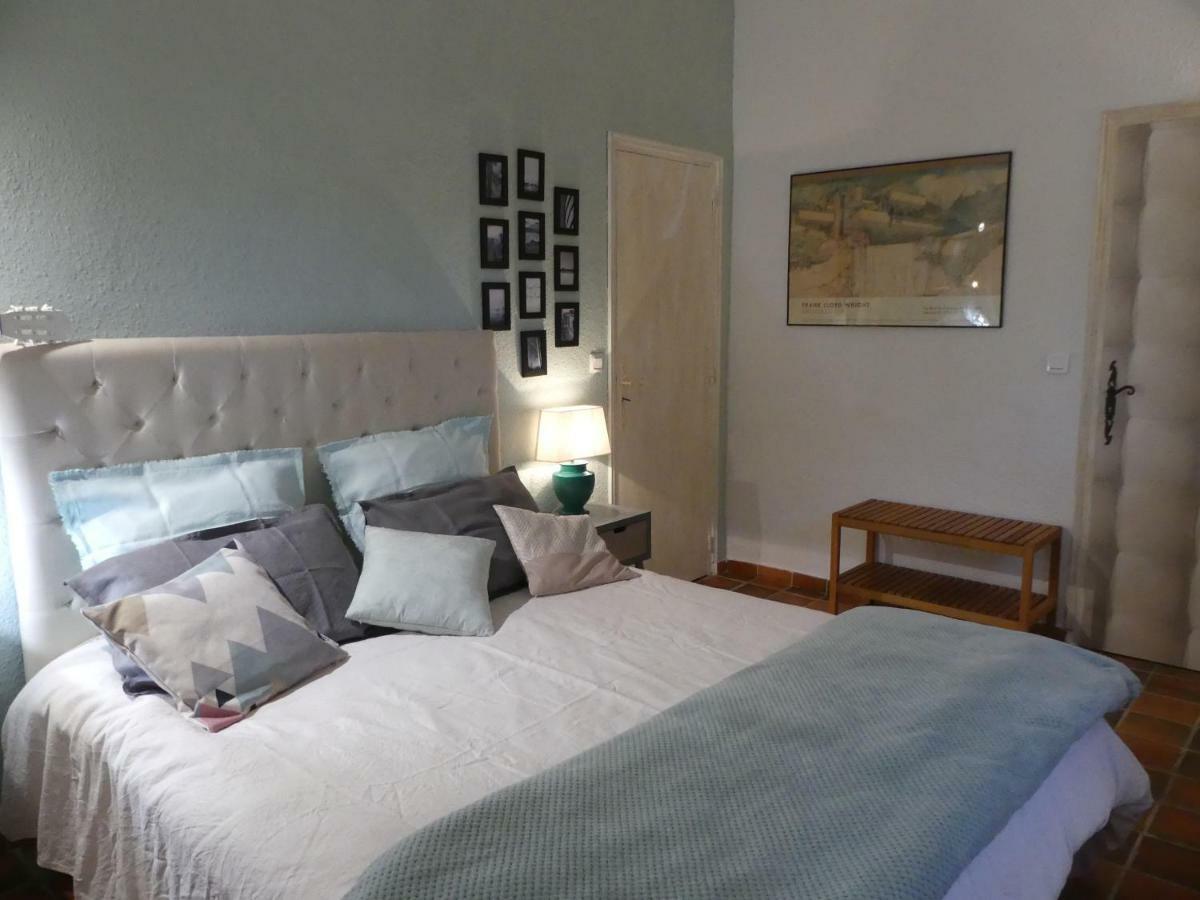 Villa Aigues Vives 博腾纳克 外观 照片